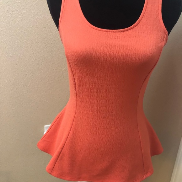 VINTAGE LADIES TOP - Picture 2 of 6